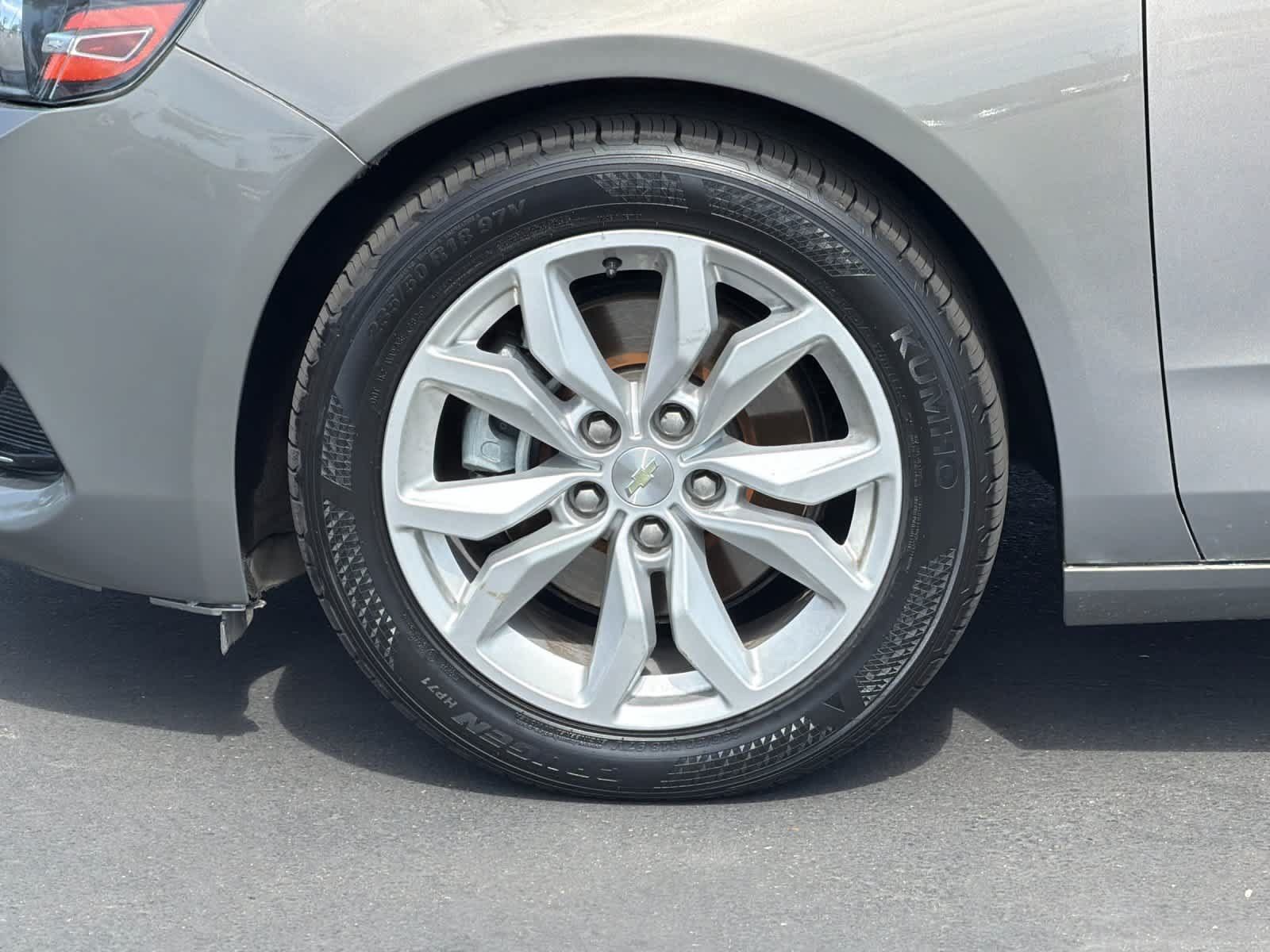 Used 2019 Chevrolet Impala LT FWD image 29