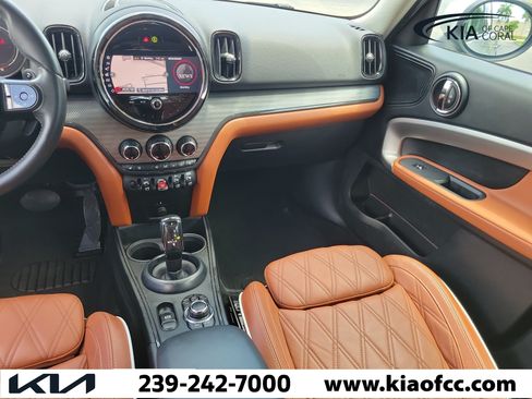 Used 2024 MINI Cooper Countryman S w/ Signature Upholstery Package FWD image 16