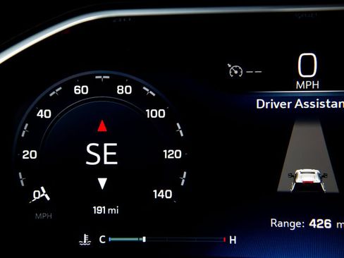 New 2026 Chevrolet Silverado 3500 LTZ w/ LTZ Premium Package AWD/4WD image 24