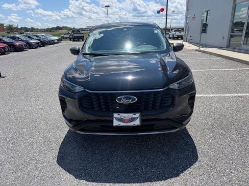 Certified 2024 Ford Escape Active AWD/4WD image 3