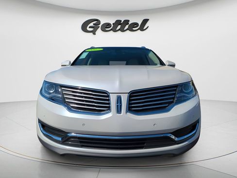 Used 2017 Lincoln MKX Reserve w/ Driver Assistance Package image 8