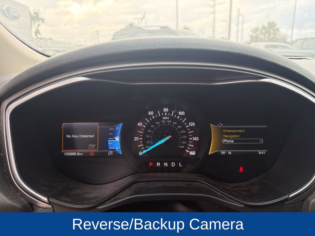 Used 2020 Ford Fusion SE FWD image 4