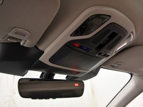 Used 2023 Subaru Outback Limited XT image 28