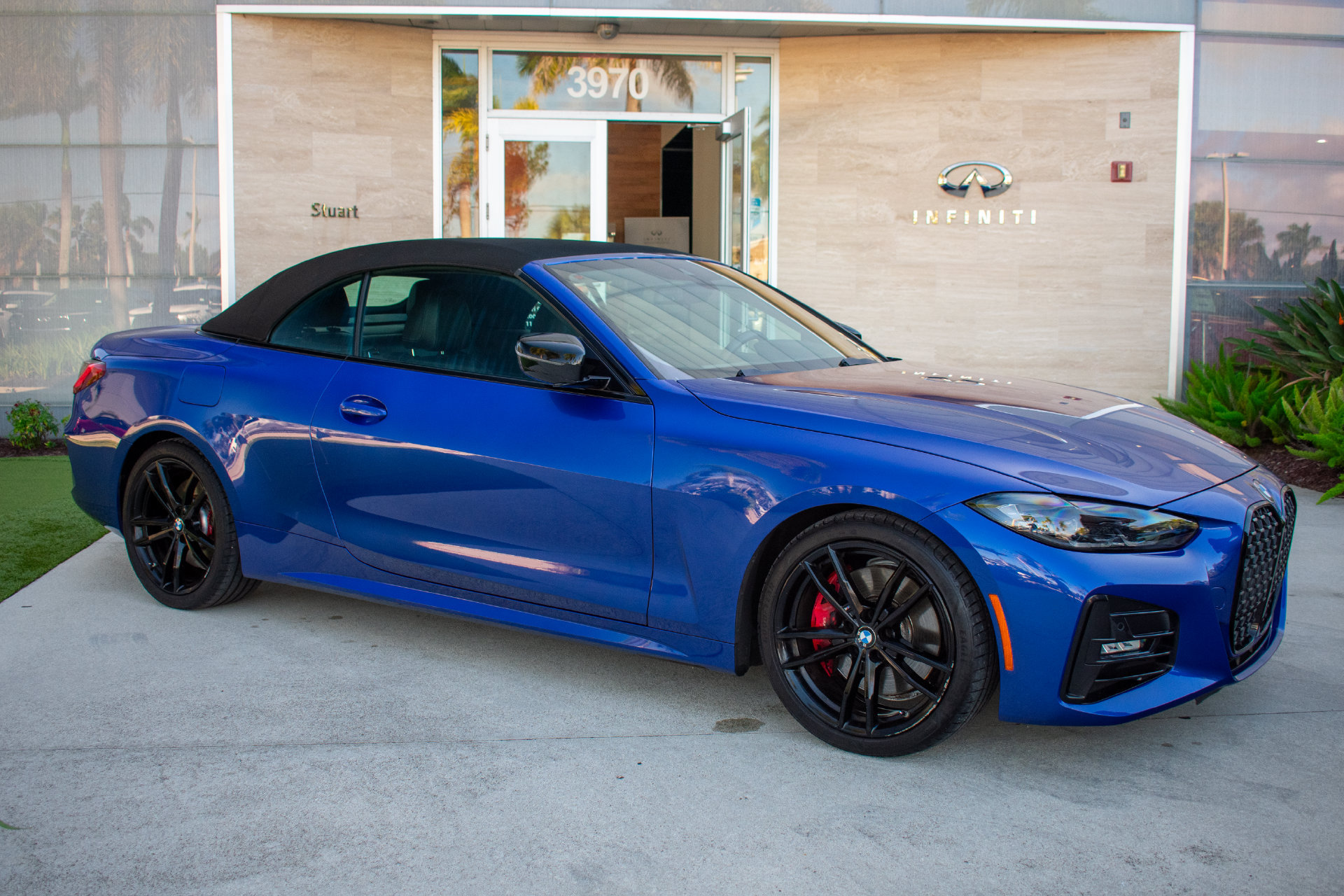 Used 2022 BMW 430i Convertible w/ M Sport Package RWD image 5