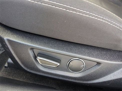 Certified 2018 Ford Mustang Convertible w/ Equipment Group 101A image 17