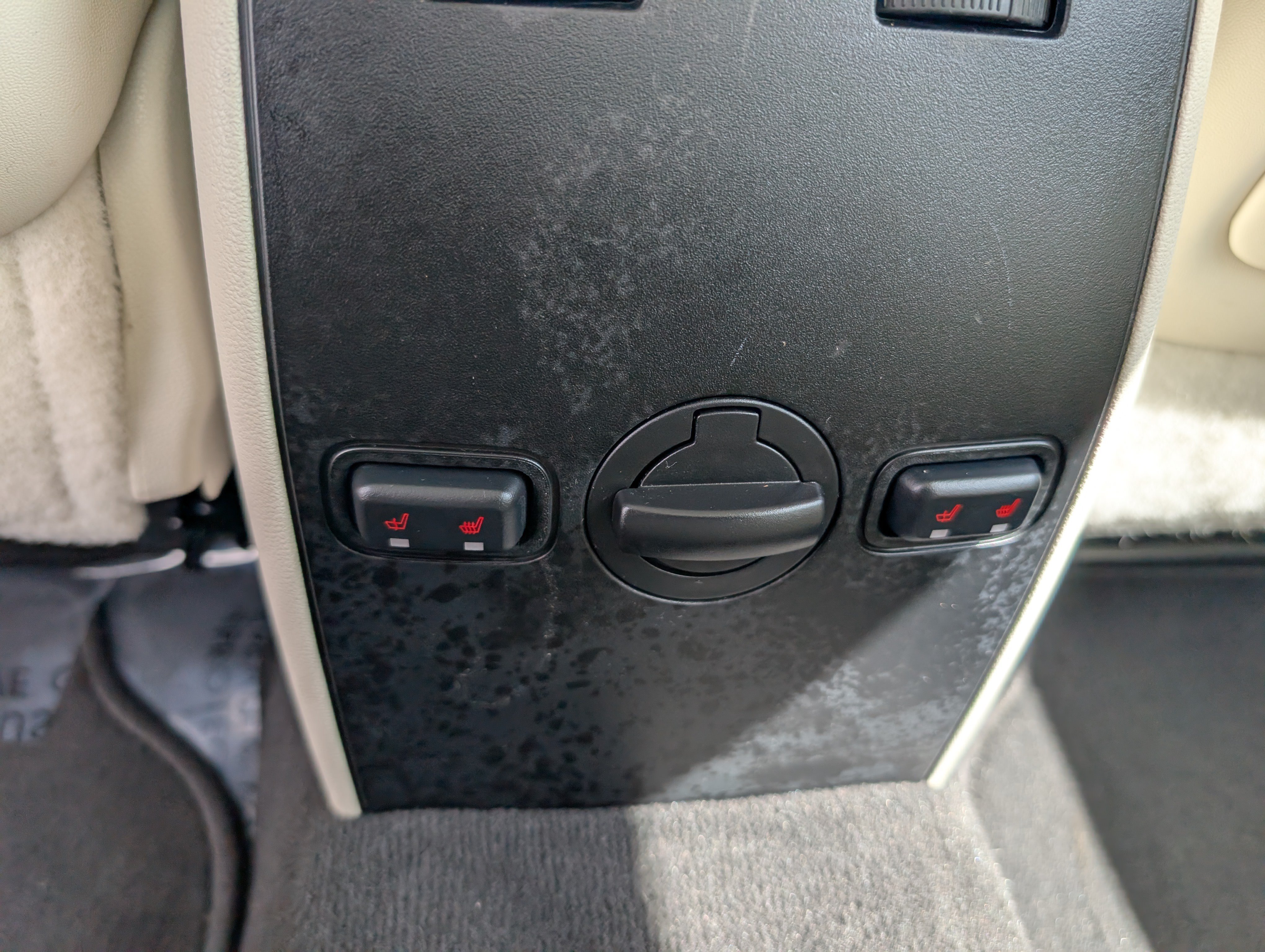 Used 2009 Lincoln MKS FWD image 25