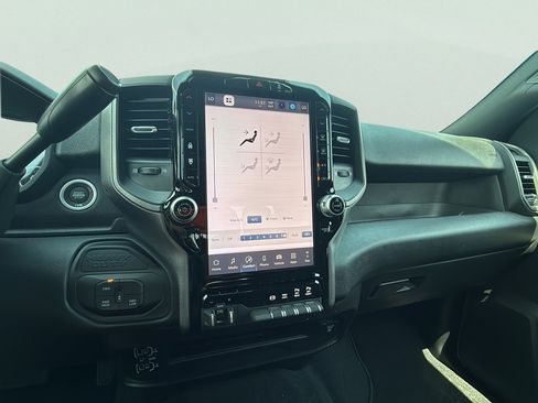 New 2026 RAM 2500 Tradesman AWD/4WD image 26