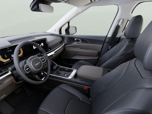 New 2026 Kia Carnival image 17