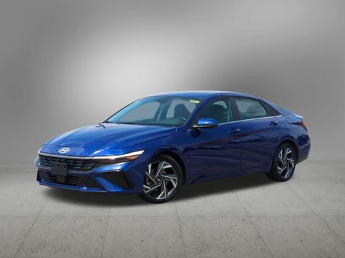 Used 2024 Hyundai Elantra Limited FWD image 1