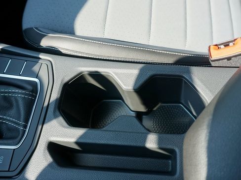 New 2025 Volkswagen Jetta SE image 14