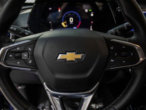 Used 2024 Chevrolet Trax LT w/ Driver Confidence Package image 10