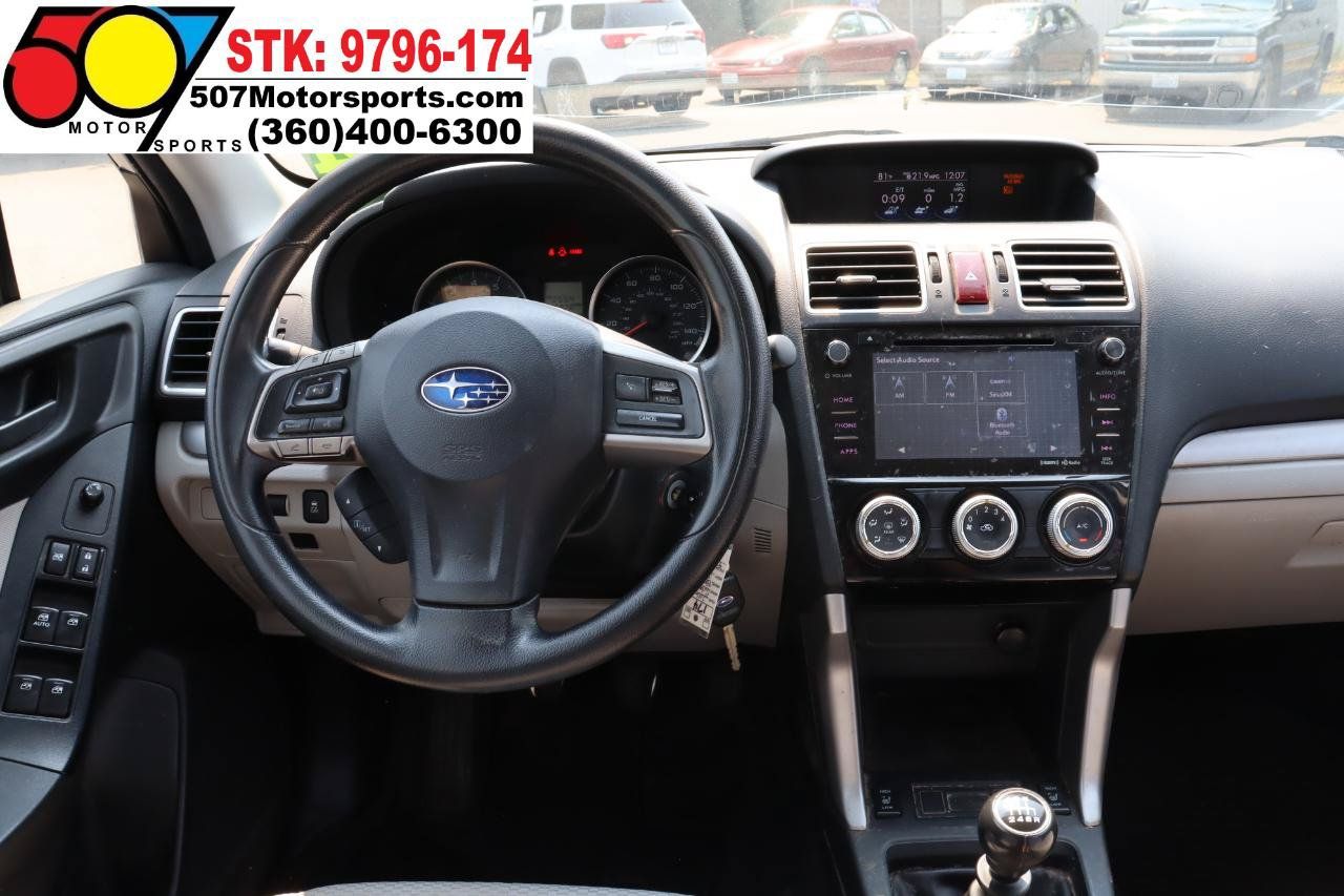 Used 2016 Subaru Forester 2.5i Premium AWD/4WD image 12