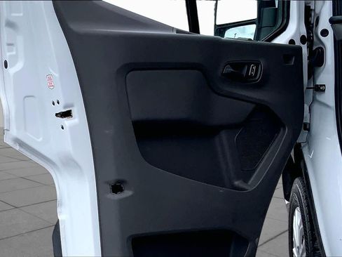 Certified 2025 Ford Transit 350 XLT RWD image 20