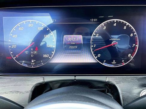 Used 2020 Mercedes-Benz E 450 4MATIC Cabriolet image 22