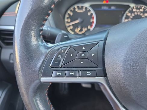 Used 2022 Nissan Altima 2.5 SR FWD image 19