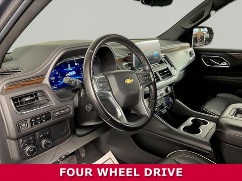 Used 2023 Chevrolet Tahoe Premier AWD/4WD image 15