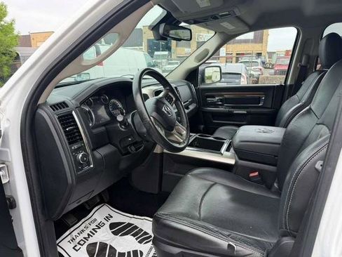 Used 2015 RAM 1500 Laramie w/ Convenience Group AWD/4WD image 5
