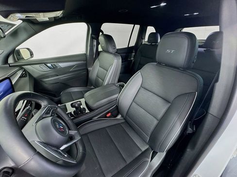 Used 2025 Buick Enclave Sport Touring w/ LPO, Floor Liner Package image 22