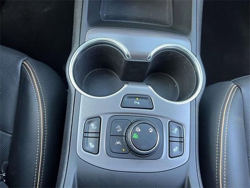 Certified 2022 GMC Terrain AT4 w/ Infotainment Package II image 24