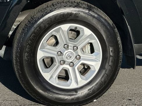 Certified 2024 Toyota 4Runner SR5 image 39