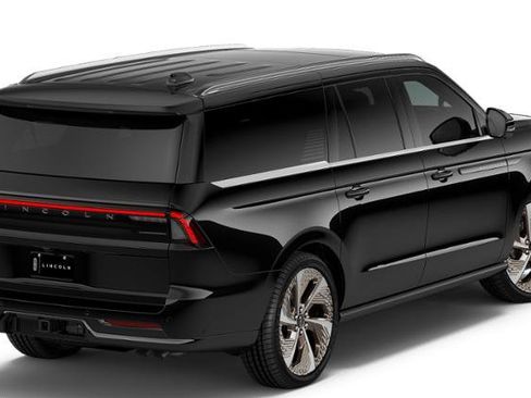 New 2026 Lincoln Navigator L Black Label AWD/4WD image 25