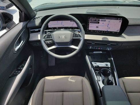 New 2026 Audi Q3 quattro 2.0T AWD/4WD image 22