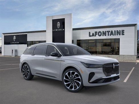 New 2026 Lincoln Nautilus Black Label image 7