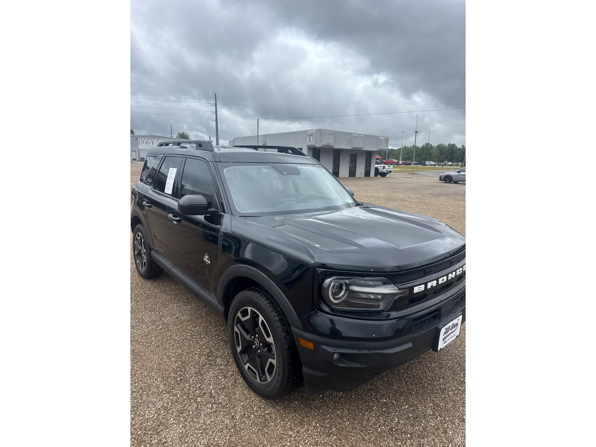 Used 2023 Ford Bronco Sport Outer Banks w/ Tech Package AWD/4WD image 7