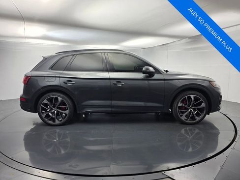 Used 2021 Audi SQ5 Premium Plus w/ Premium Plus Package AWD/4WD image 3