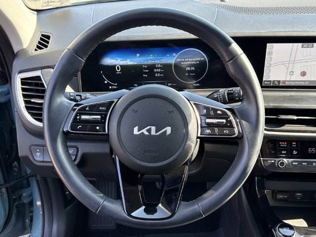 Used 2025 Kia Seltos EX AWD/4WD image 18