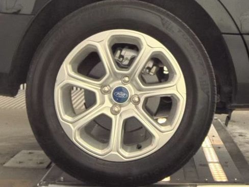 Used 2018 Ford EcoSport SE FWD image 5