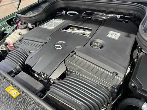 New 2026 Mercedes-Benz Maybach GLS 600 4MATIC image 22