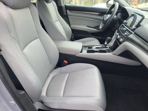 Used 2020 Honda Accord LX image 18