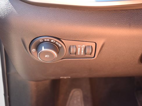 Used 2025 Jeep Compass Limited w/ Elite Group image 16