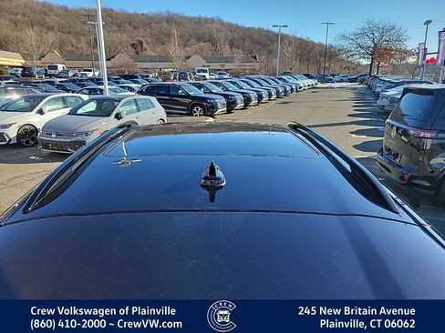 New 2026 Volkswagen Tiguan SE R-Line image 29