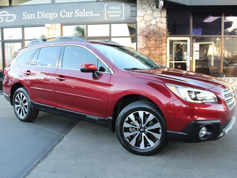 Used 2017 Subaru Outback 2.5i Limited AWD/4WD image 7