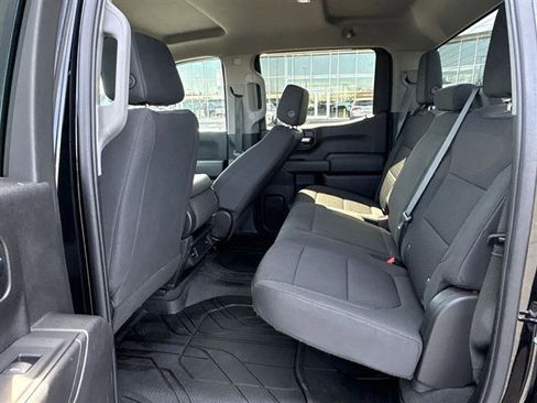 Used 2020 Chevrolet Silverado 1500 Custom w/ Custom Value Package image 22