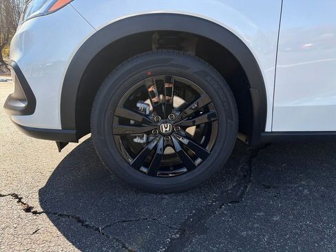New 2026 Honda HR-V Sport image 25