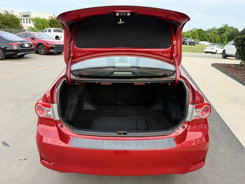 Used 2012 Toyota Corolla LE w/ Premium Pkg FWD image 29