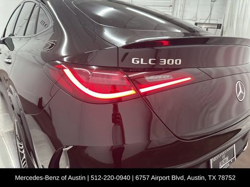 Certified 2025 Mercedes-Benz GLC 300 4MATIC image 27