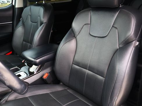 Used 2020 Kia Telluride SX w/ Towing Package image 13