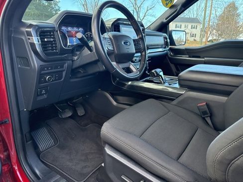 Certified 2022 Ford F150 XLT w/ Equipment Group 302A High image 8