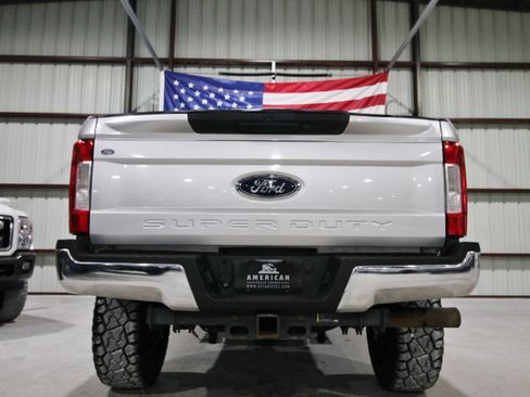 Used 2019 Ford F350 XL w/ STX Appearance Package image 9