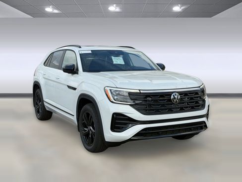 New 2026 Volkswagen Atlas Cross Sport SEL R-Line AWD/4WD image 7
