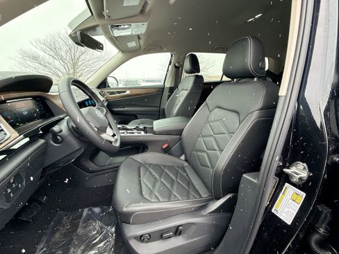 New 2026 Volkswagen Atlas SE image 12