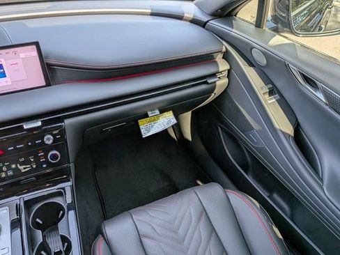 Used 2025 Genesis G80 3.5T Sport AWD/4WD image 18
