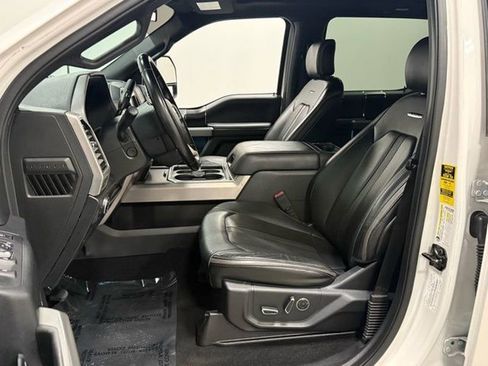 Used 2019 Ford F250 Platinum w/ Platinum Ultimate Package image 15