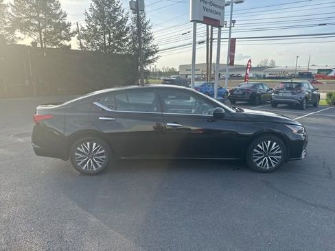 Certified 2023 Nissan Altima 2.5 SV w/ SV Premium Package image 7
