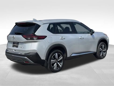 Certified 2023 Nissan Rogue SL w/ SL Premium Package AWD/4WD image 4