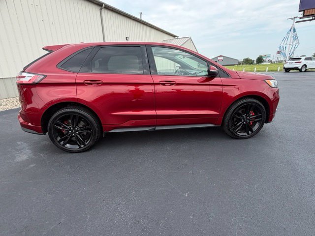 Used 2019 Ford Edge ST w/ Equipment Group 401A AWD/4WD image 11